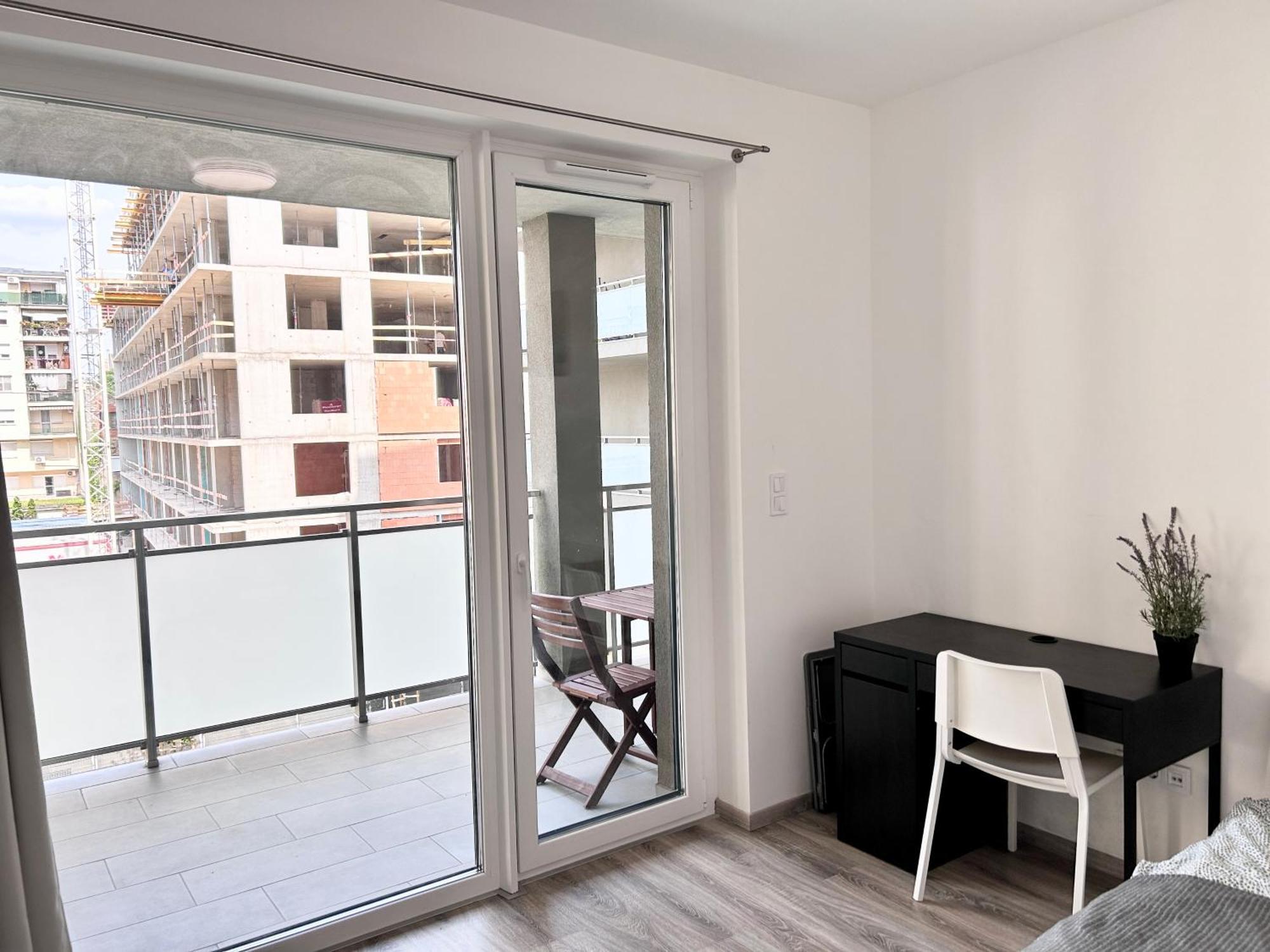 New 2022 Family&Friends Downtown Ac 3Br 2Ba Free Parking Big Balcony Near Metro&Train Station Self Check-In Apt Budapešť Exteriér fotografie